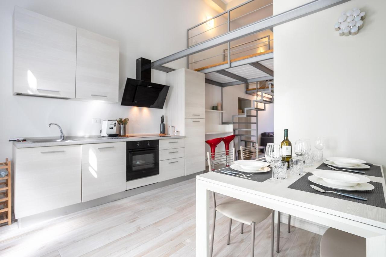 Apartamento Navigli-Duomo Exclusive Design Loft Su Due Piani Con Wifi Milán Exterior foto